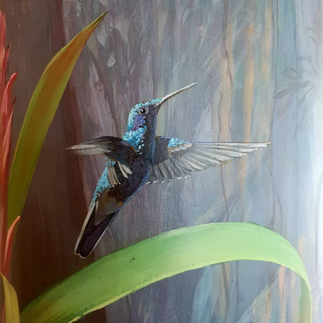 Trompe-l'Œil-Malerei an einer Säule im Büro, Detail eines Kolibris