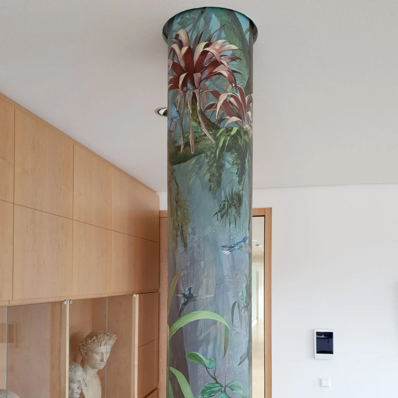 Trompe-l'Œil-Malerei an einer Säule im Büro, Detail